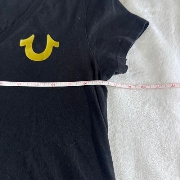 True Religion black gold v-neck graphic top Y2K vintage mcbling