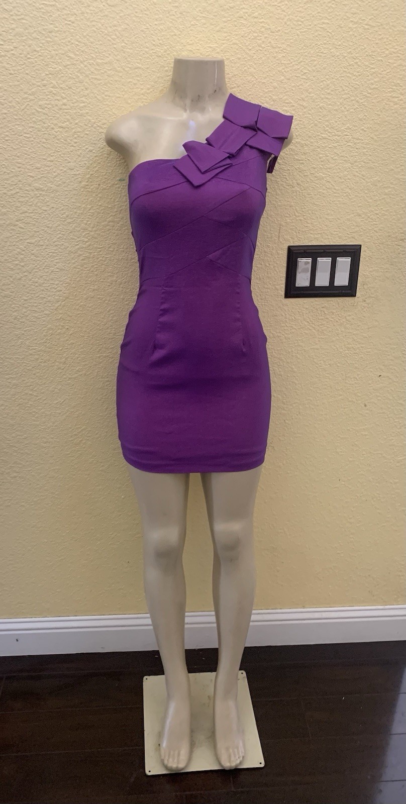 NWT Vintage Jessica McClintock Size 2 Violet Color One Shoulder Mini Dress