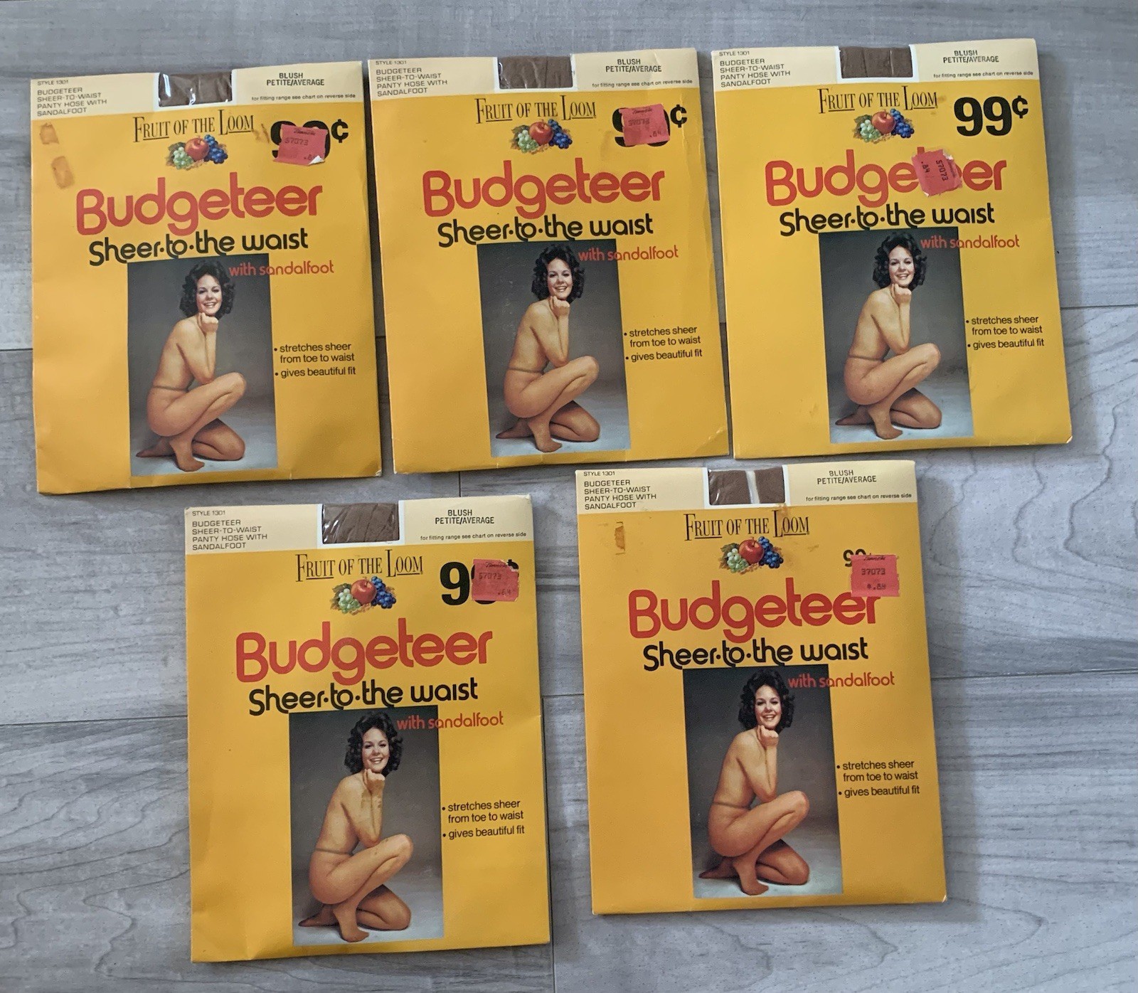 Vtg fruit of the loom budgeteer Blush pantyhose sz petite/average 1970s Lot Of 5