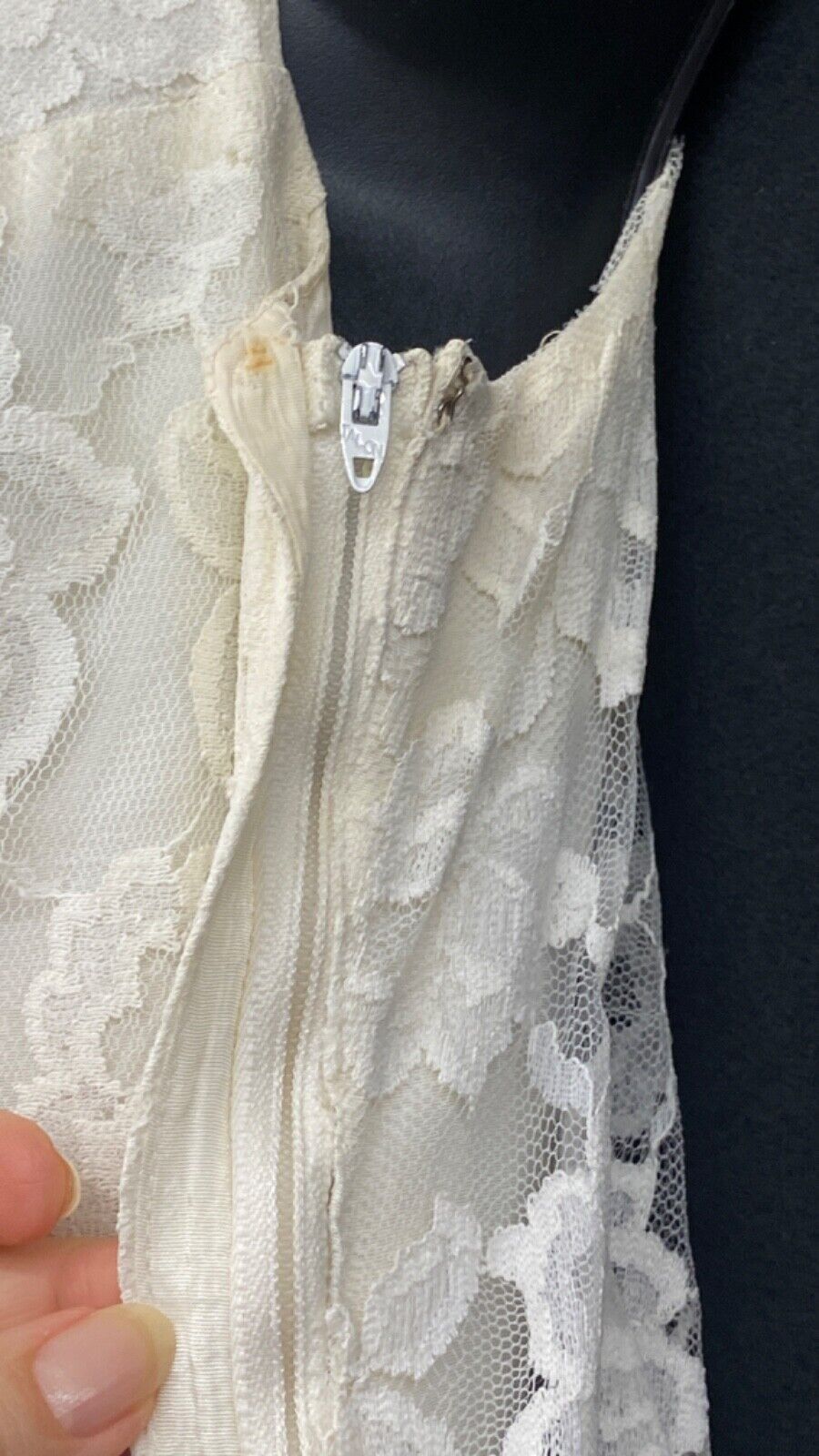 Vintage 1970s white lace mini dress, casual wedding sleeveless tiered summer