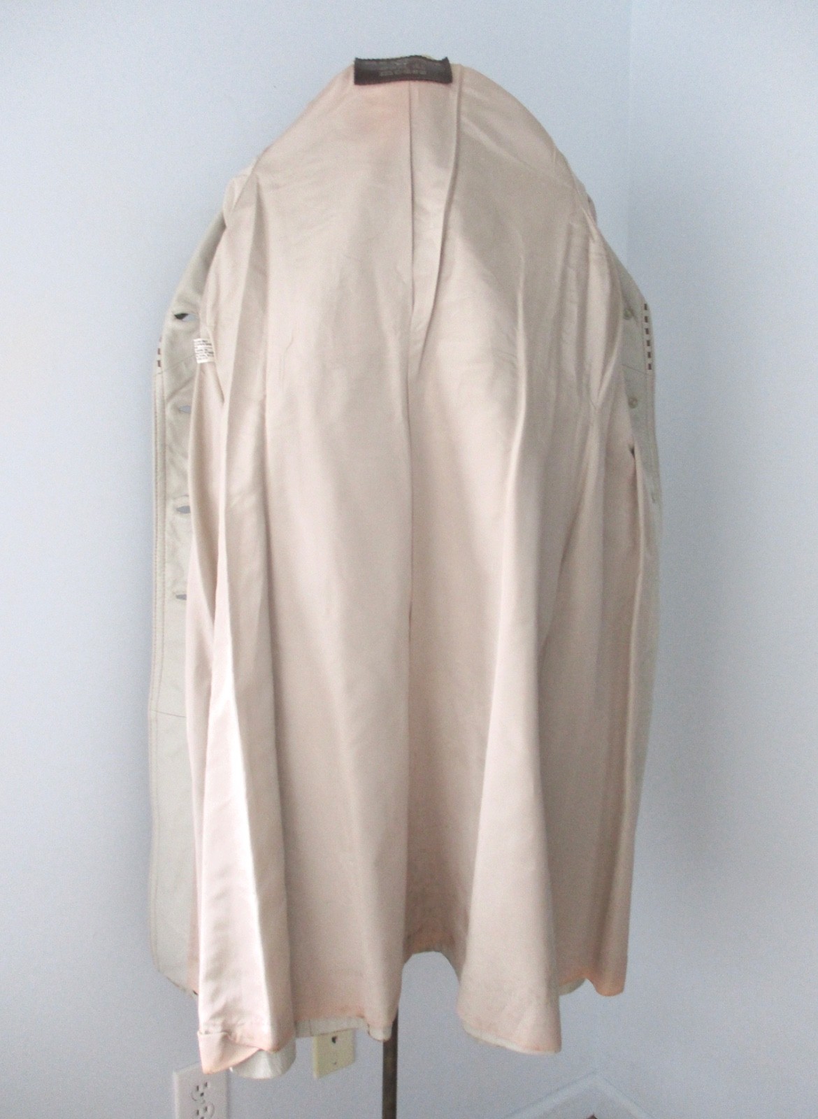 Vtg 60s gray leather trench coat brown lattice trim square buttons pockets 10