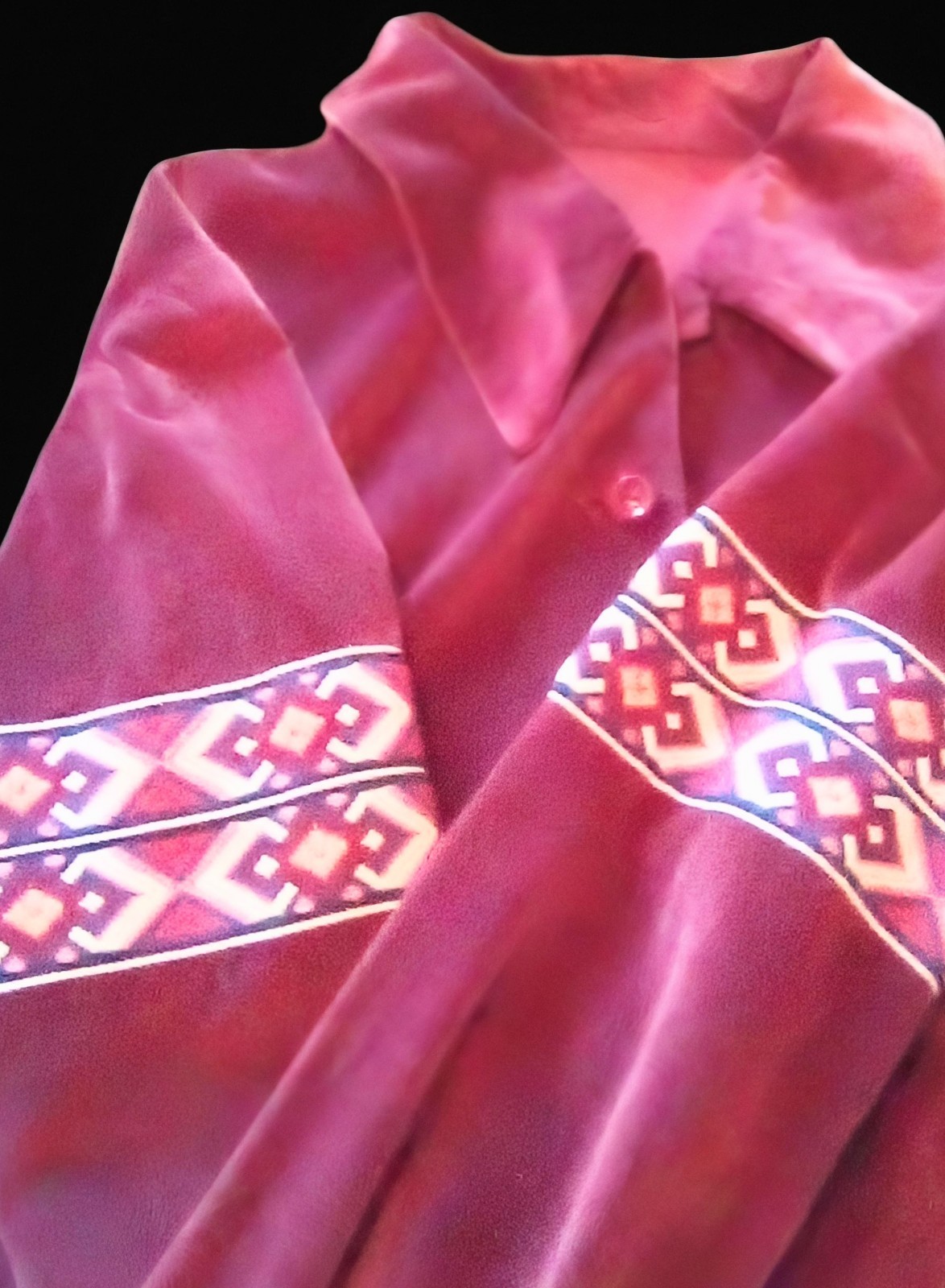 VTG 60s Fitted Velveteen Blouse Embroidered Ribbon Inset Sleeves Dagger Collar S