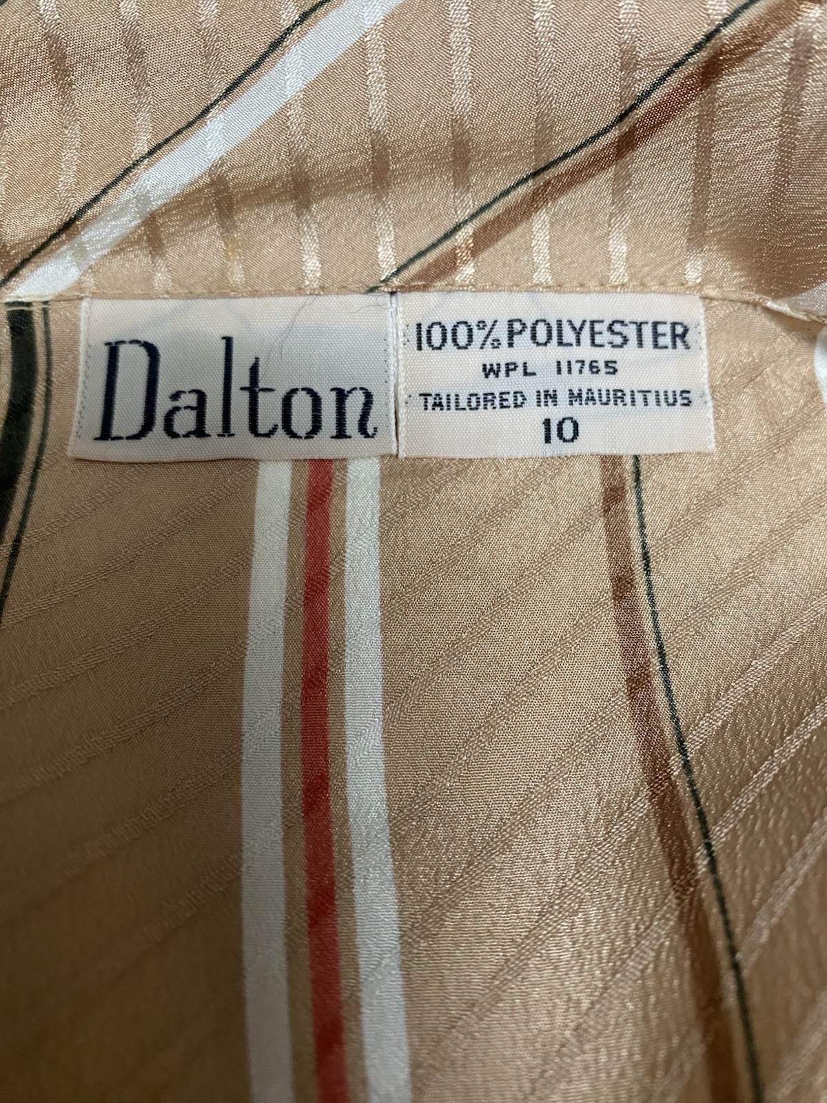 Vintage 1979s Dalton Brown Polyester Bow-Tie Button-Down Women’s Size 10 Blouse