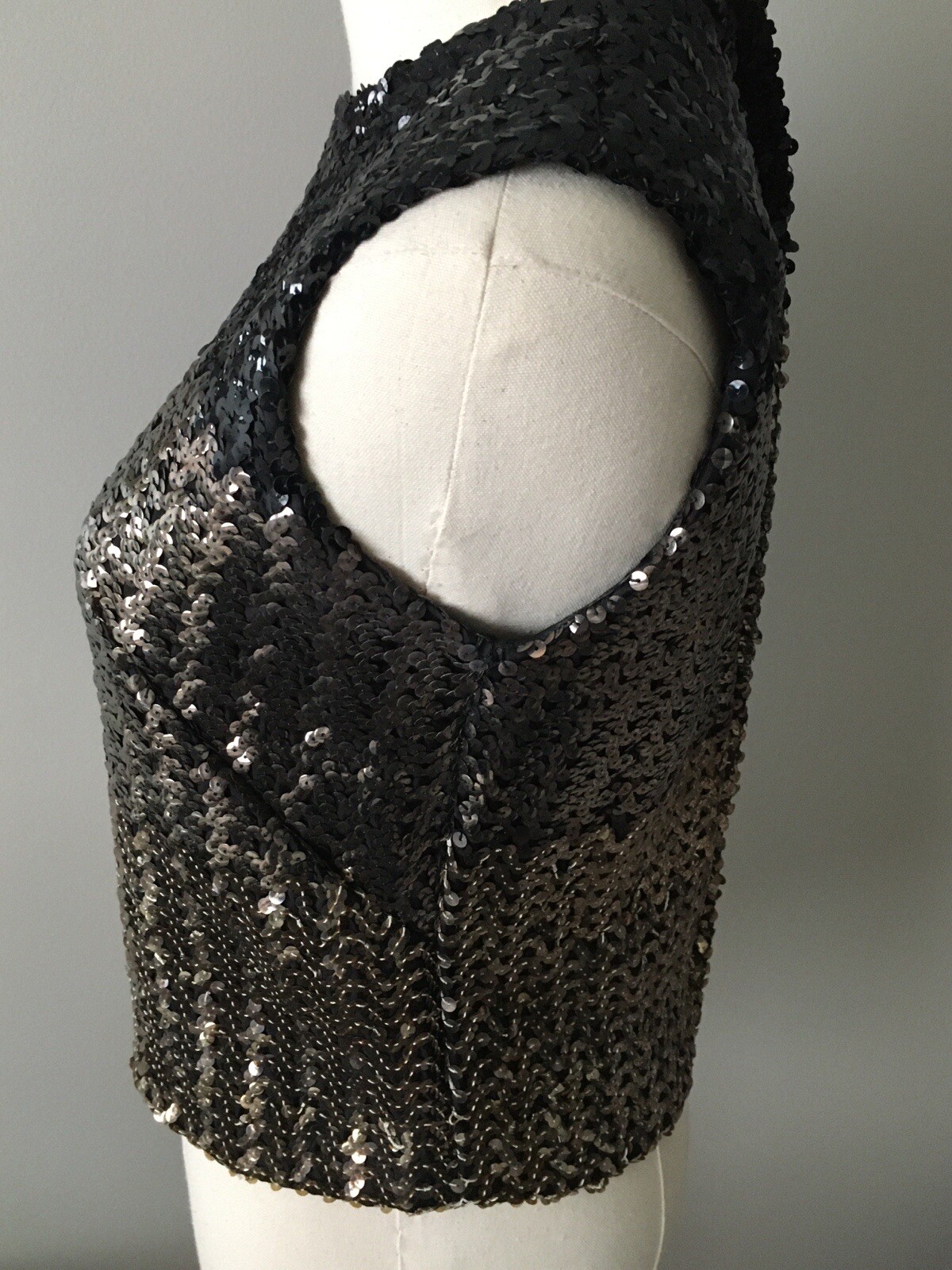 Vtg Art Deco Sequin Embellished Sleeveless Top Black Silver Zip Up Back Sz 10