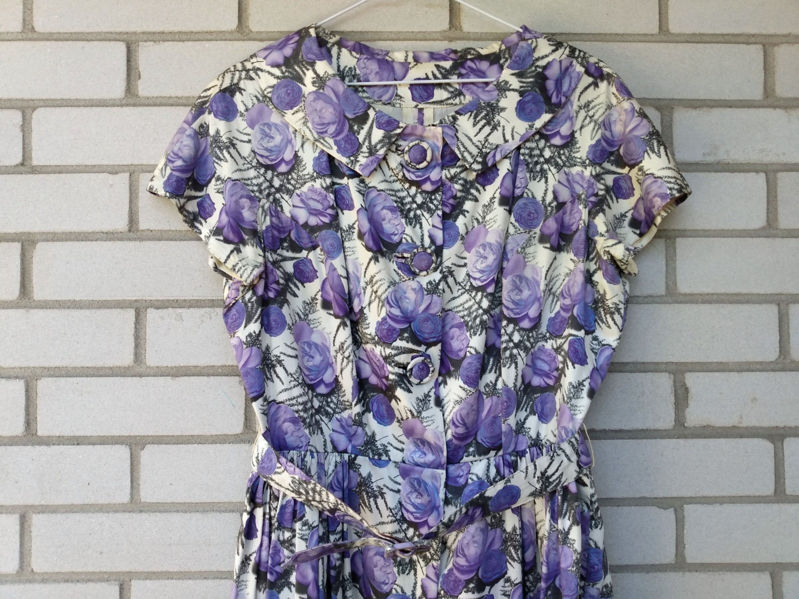 Vintage 50s Purple Rose Dress 42″ Bust 28.5″ Waist Rockabilly Tea Party 60s