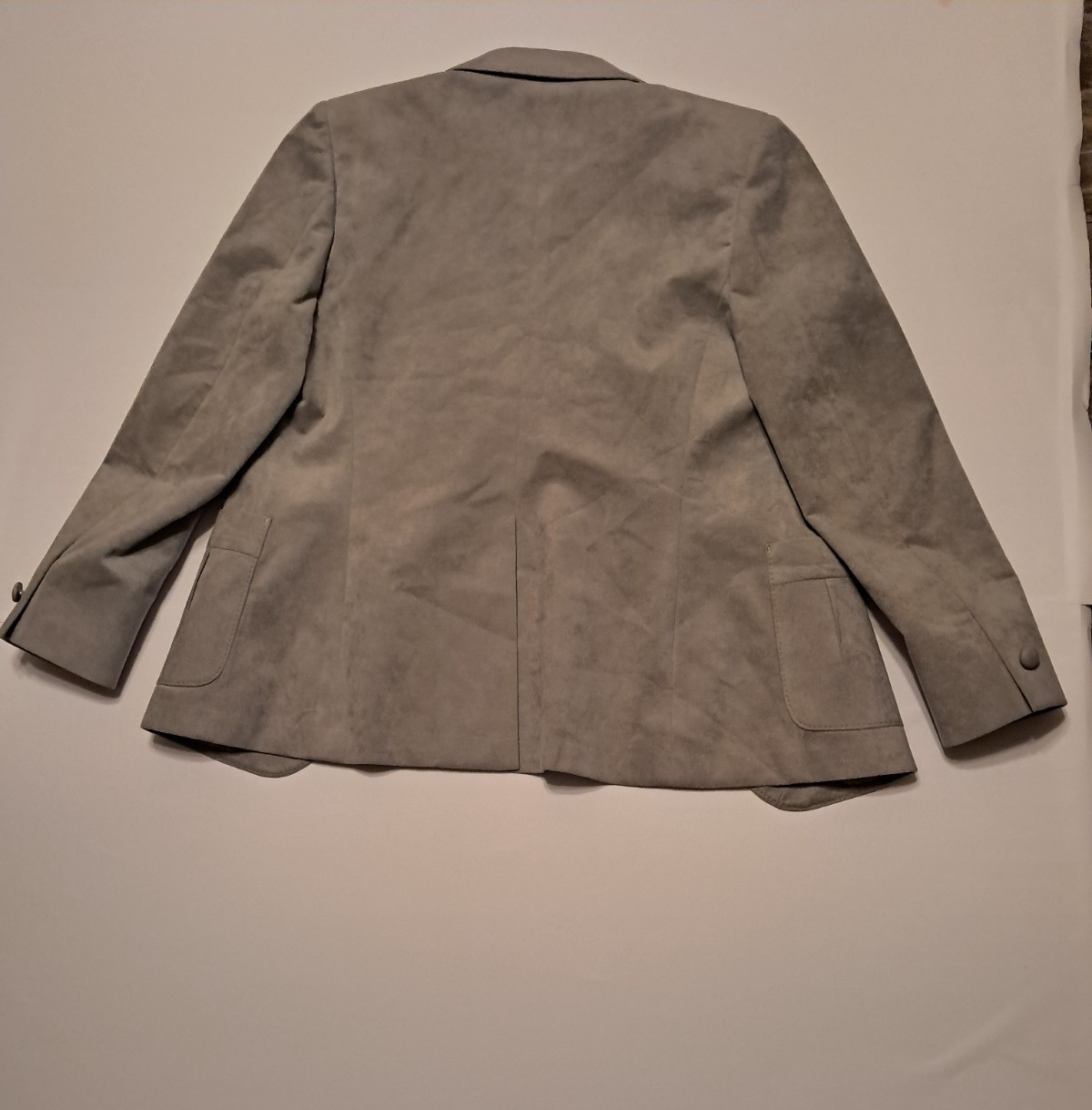 Vintage Vincent-Kari of California Women’s Grey Ultra Suede jacket