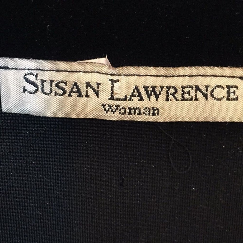 VINTAGE BLACK Velvet Robe Large, Susan Lawrence, Pit to Pit 23”Preworn