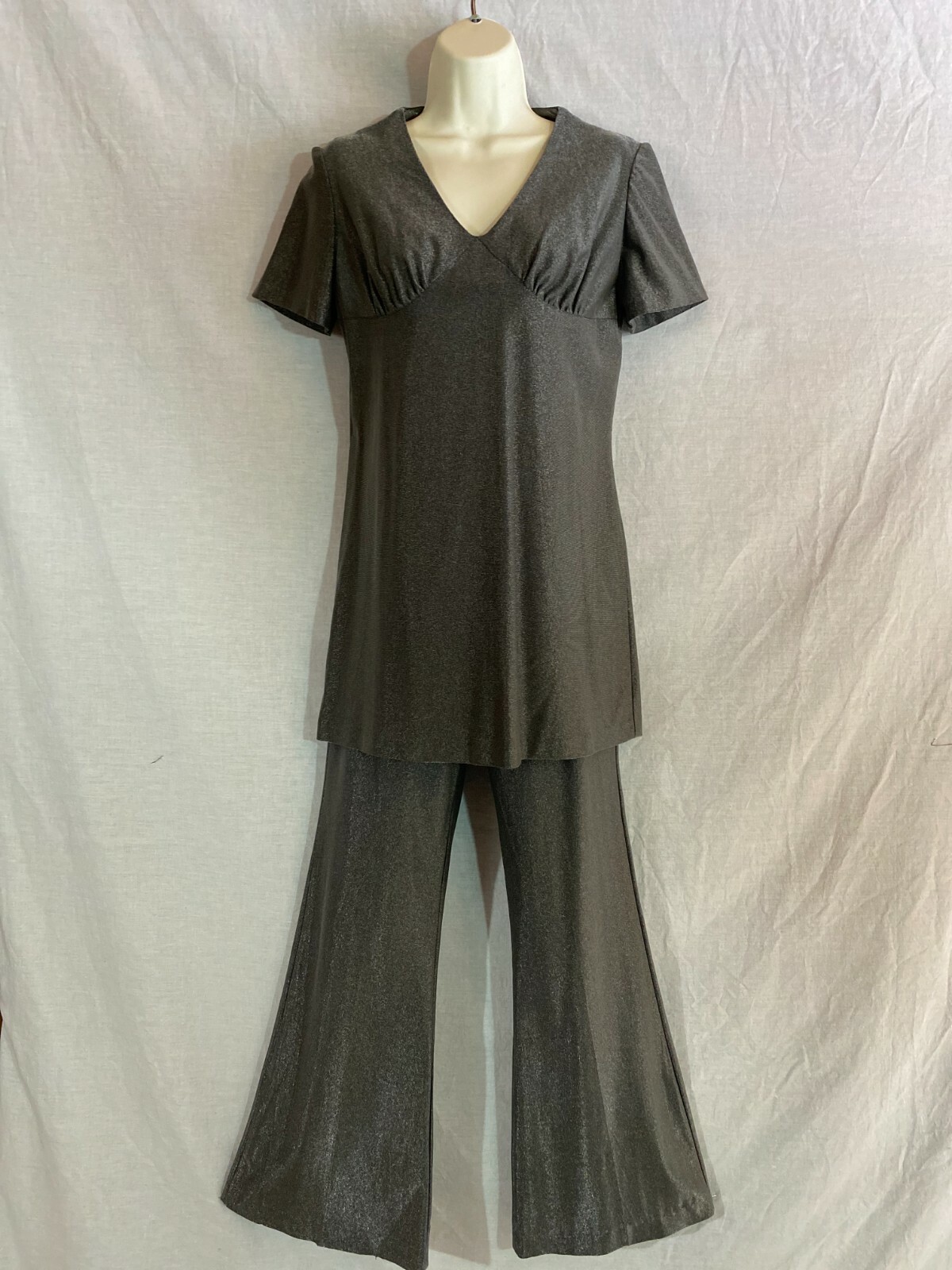 VTG 70s 2 Pc Pants Suit Set Silver Metallic Top Bell Bottom Pants Disco M 28/30