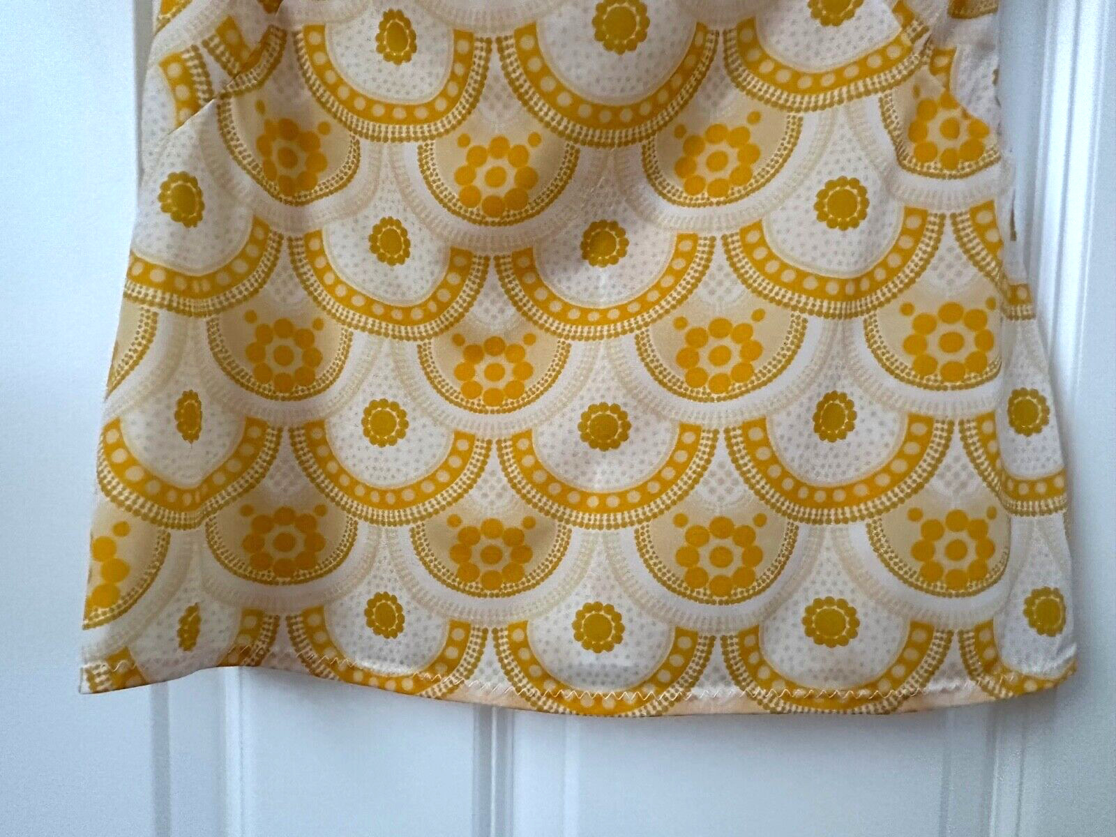 Vintage 1970s Women’s Short Nylon Camisole Tank Top Yellow No Tag Size S?