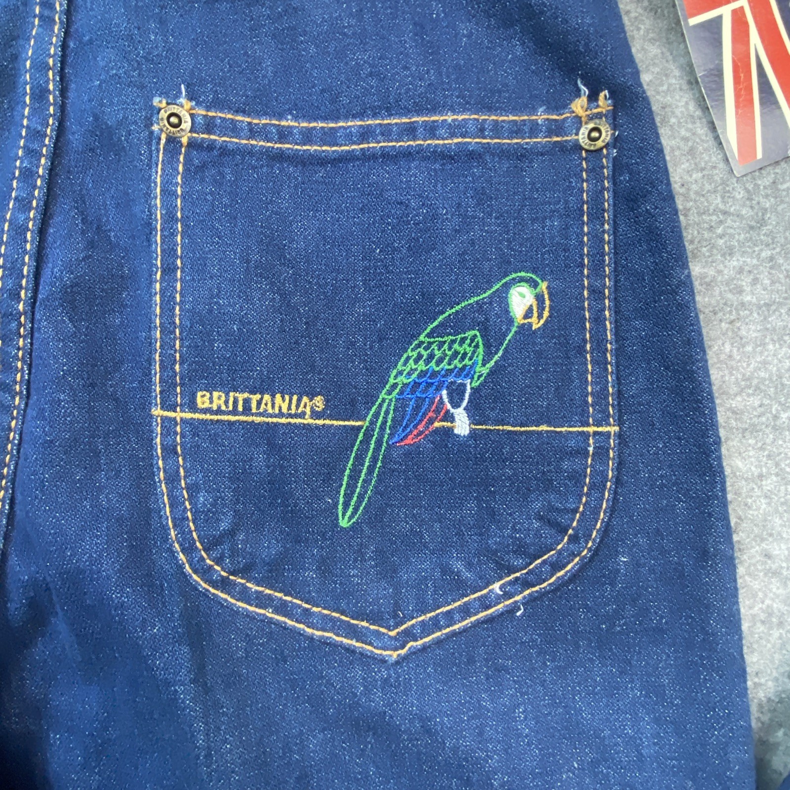 Vintage Brittania High Rise Jeans NWT USA Jr 11 Parrot Embroidered Pocket