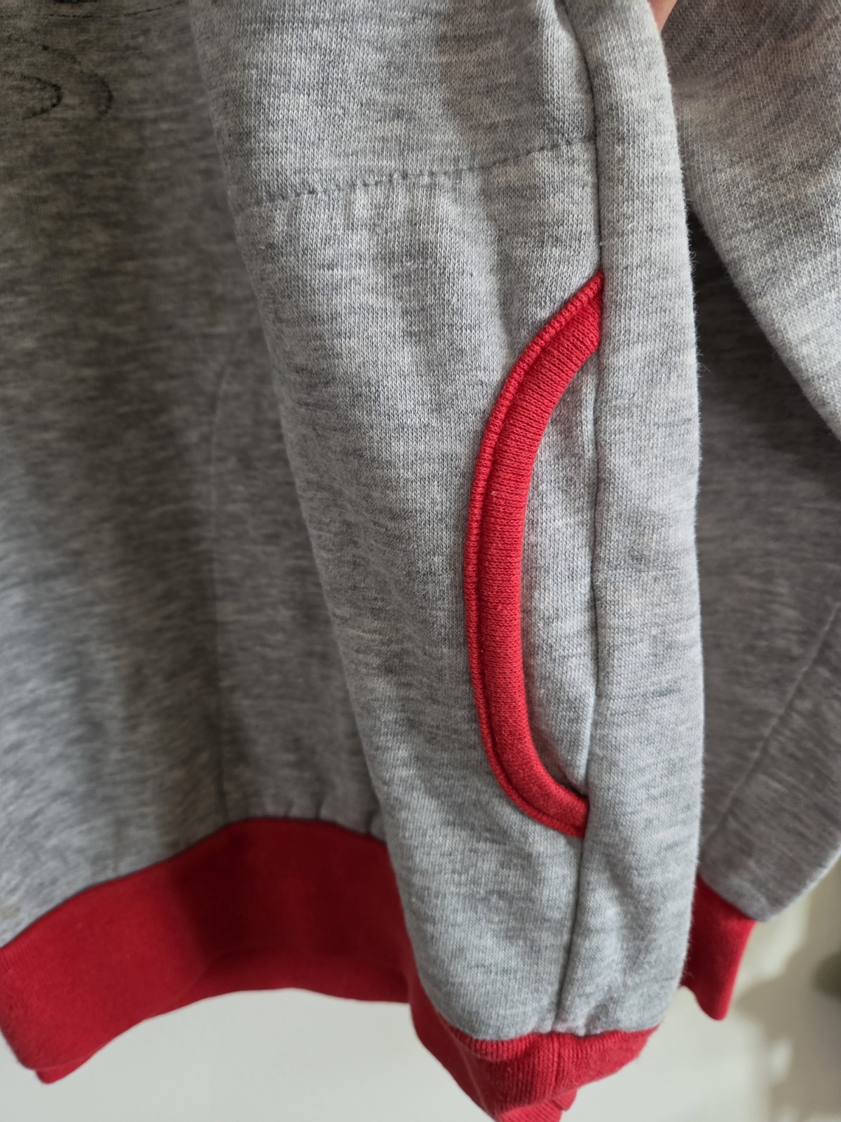 Vintage Loons Sweatshirt Gray Red Cuffs Collar Inlet Bay Made In USA XL Womens