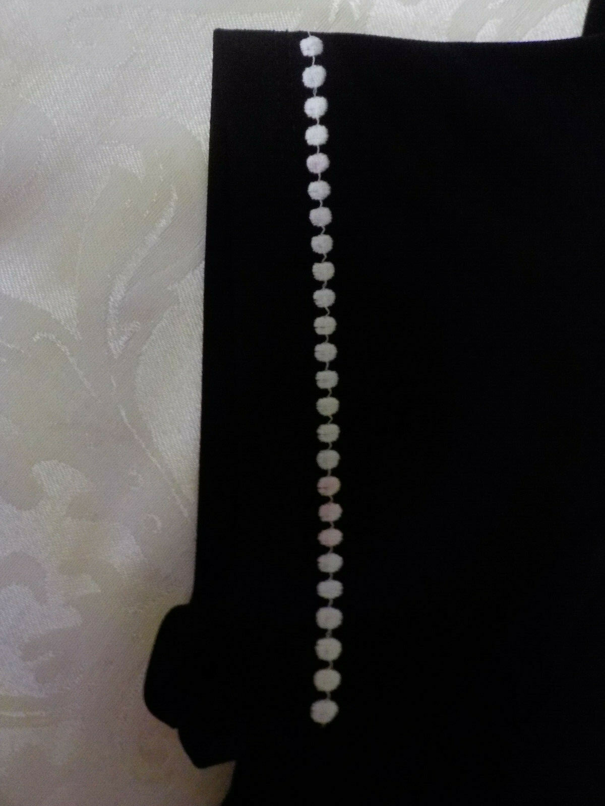Tanjay Vintage 2 Fer Top Size L Black W White Embroidery Short Sleeve Scoop Neck