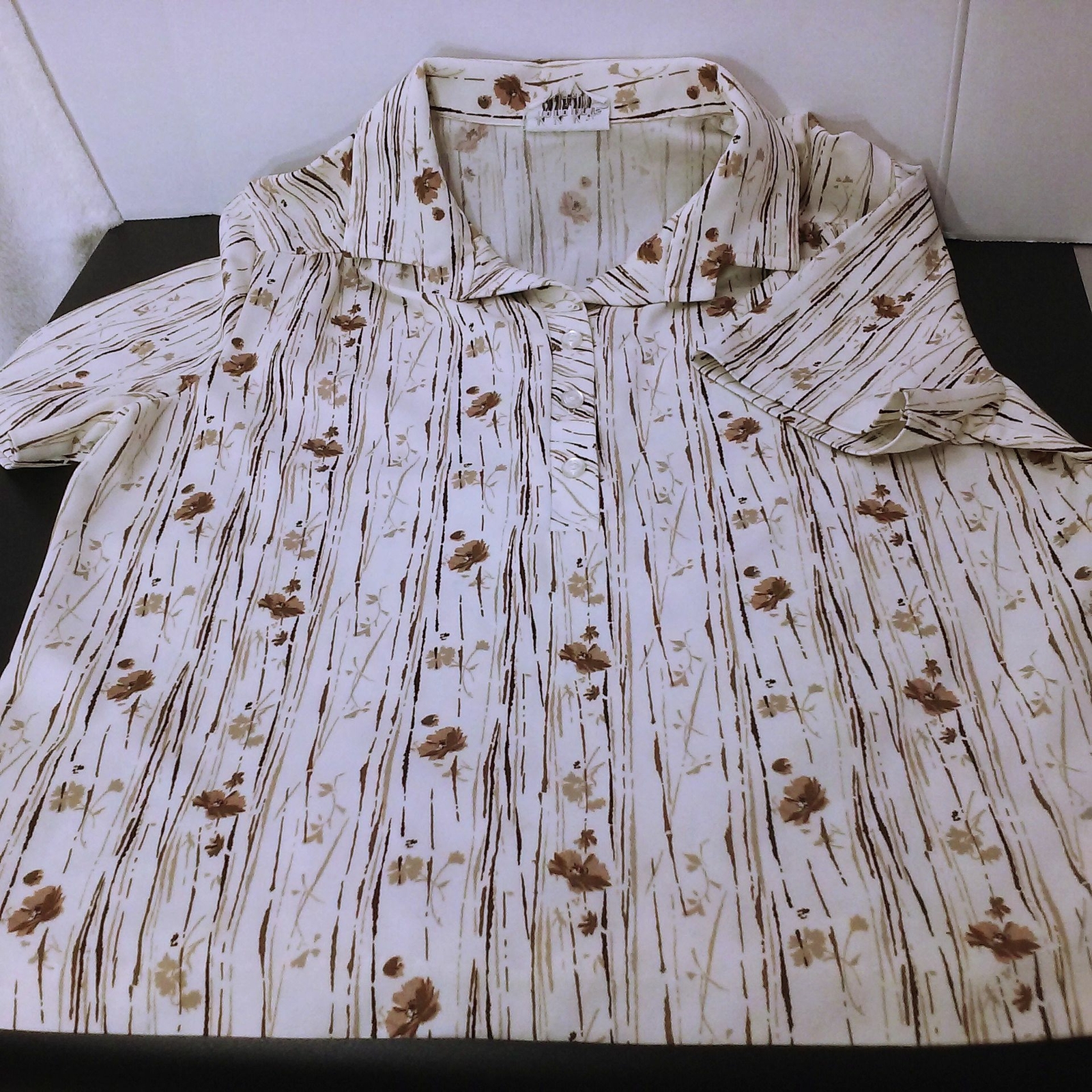 Vintage 70s 80s KoKo Knits of California Polo Top Polyester sz-L Abstract Floral