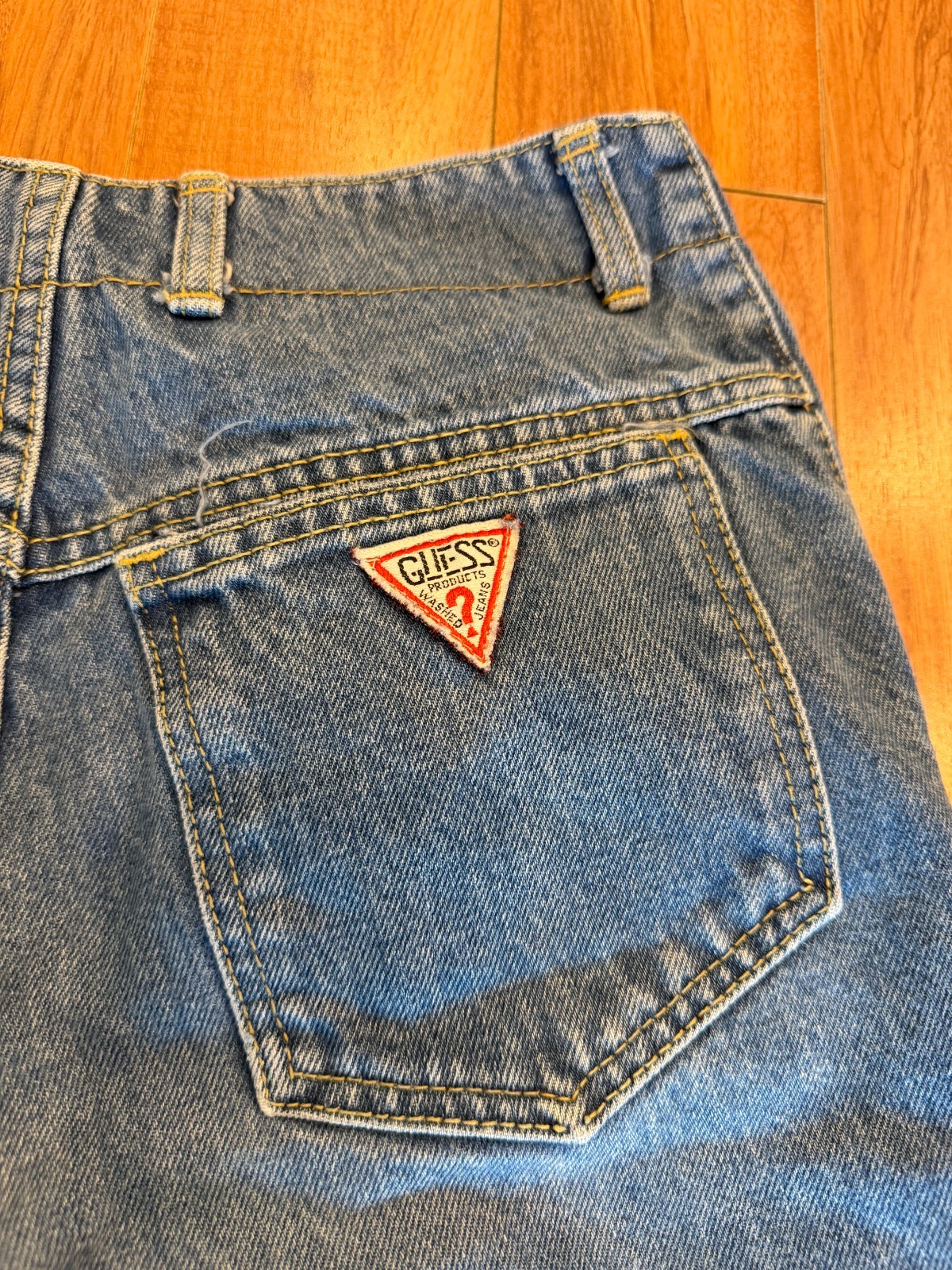 👖 Vtg 80s Made in USA Buttonfly High Waist Light Wash Guess Jeans Logo 28/29