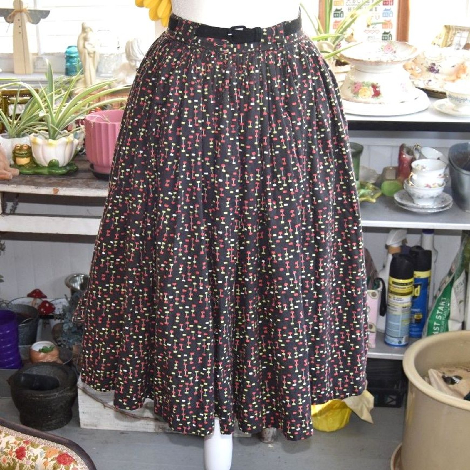 Vintage 1950s Atomic Print Full Skirt 26 Waist Novelty Cotton Rockabilly XS
