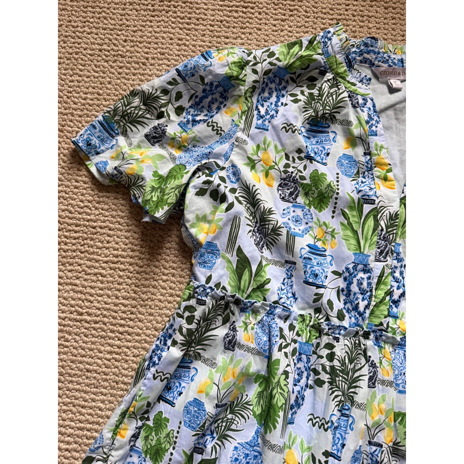 Crown & Ivy Blue & Green Chinoiserie Vase Tiered Ruffle Dress Size M 100% Cotton