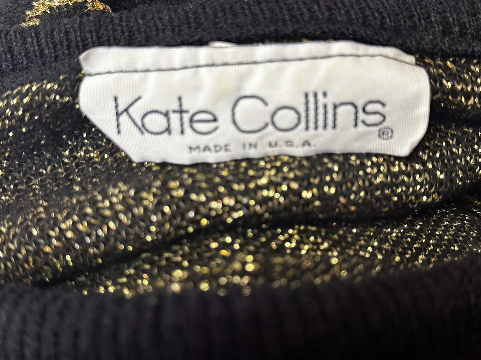 VTG 80s Kate Collins Black and Metallic Gold Knit Pullover Sweater M 46″ Bust