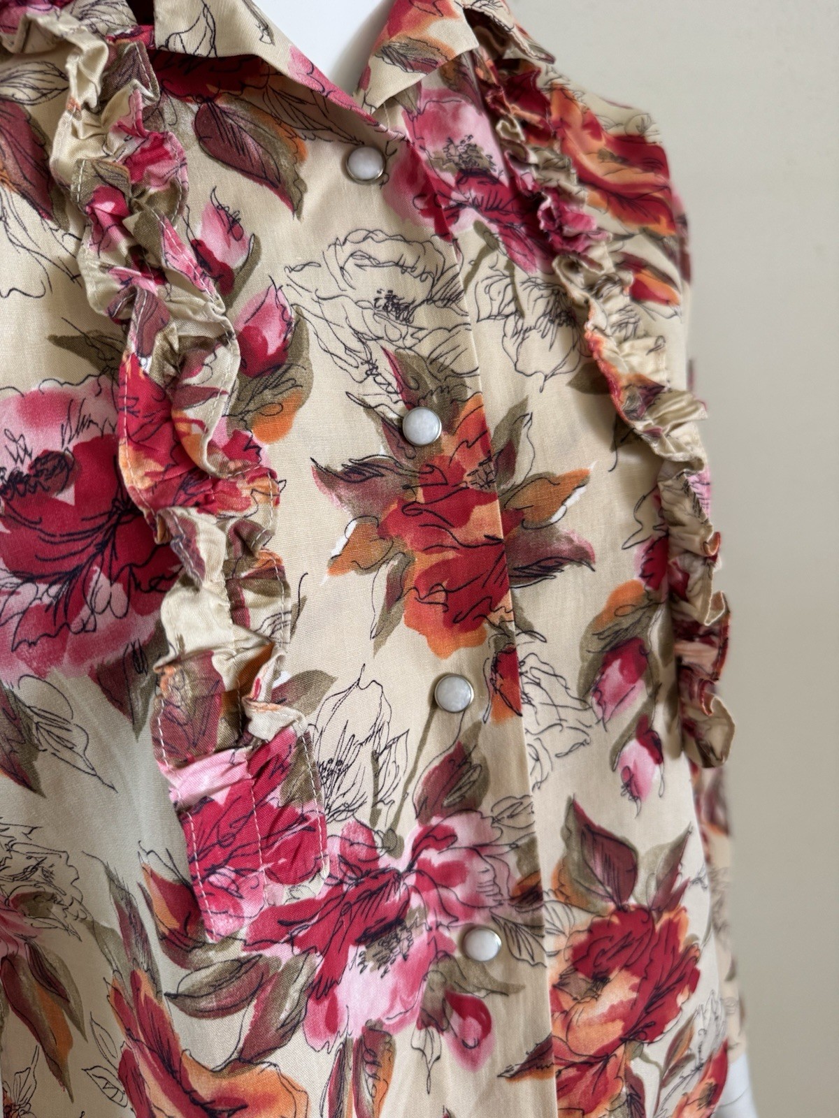 H Bar C Western Pearl Snap Ruffle Blouse Floral Rockabilly Shirt USA S Vintage