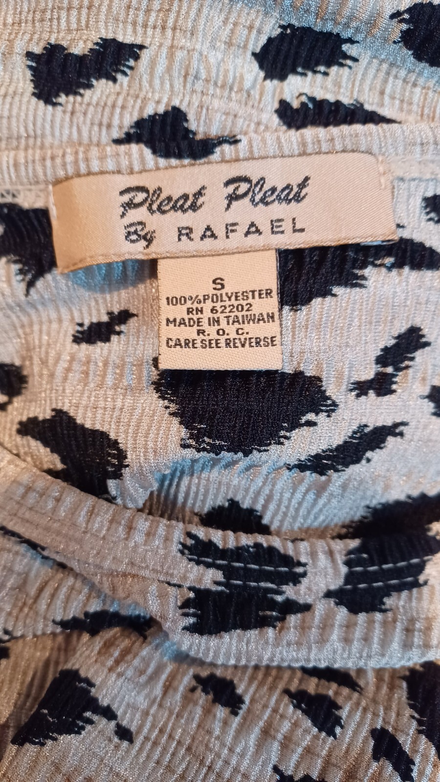 VINTAGE PLEAT PLEAT BY RAFAEL SLEEVELESS MAXI DRESS ABSTRACT/TRIBAL PRINT SMALL