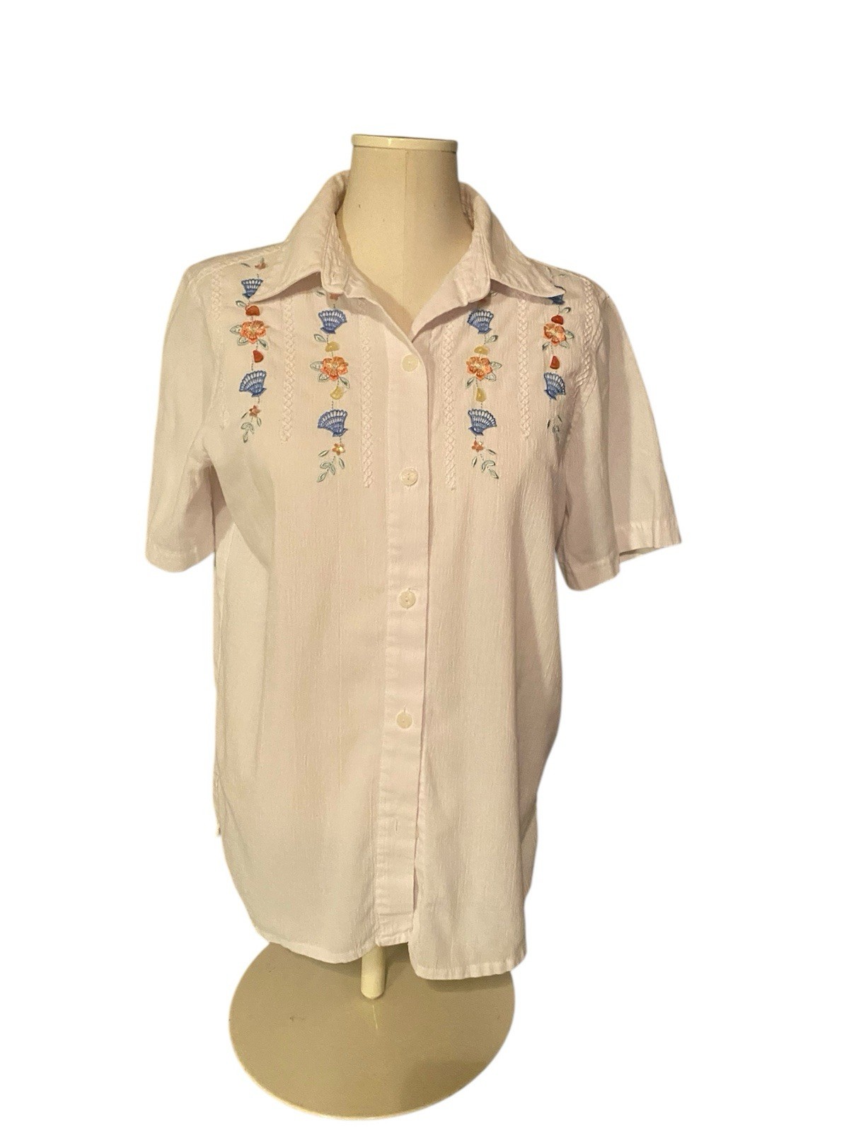 VINTAGE COTTAGECORE DELICATE EMBROIDERED SHIRT FLORAL FANS EMBROIDERED 8 MEDIUM