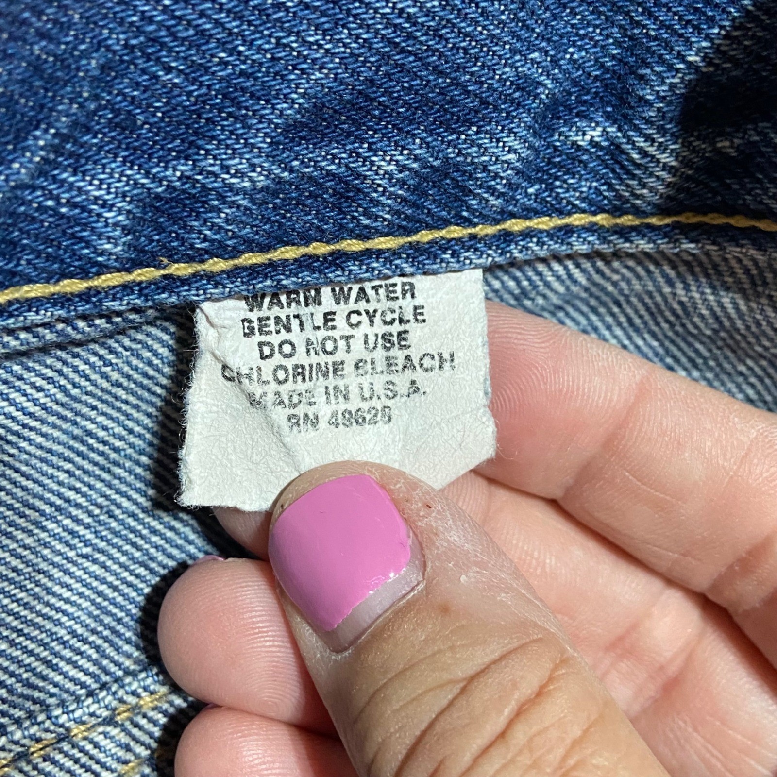 Zena Vintage High Waisted Pleated Tapered Jeans Medium Wash Made in USA Size 10