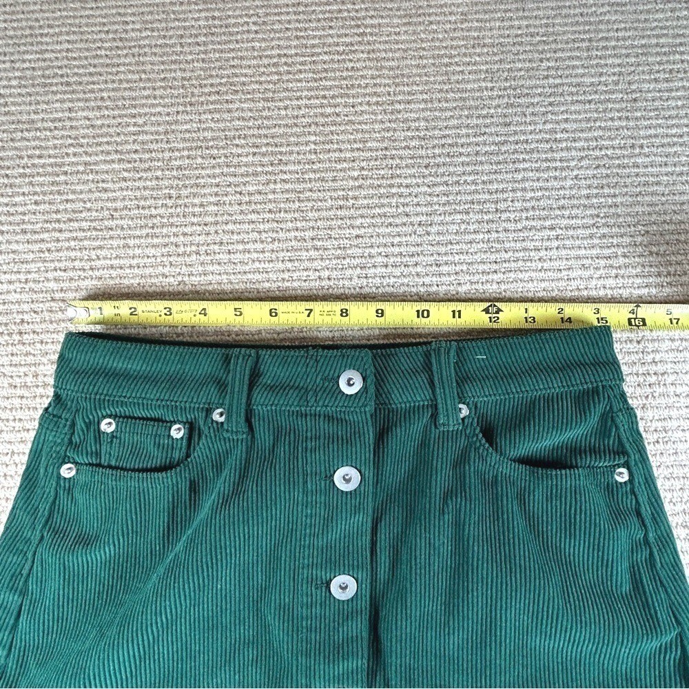 No Boundaries Corduroy Mini Skirt Juniors 5 Hunter Green Button Front 90s Y2K