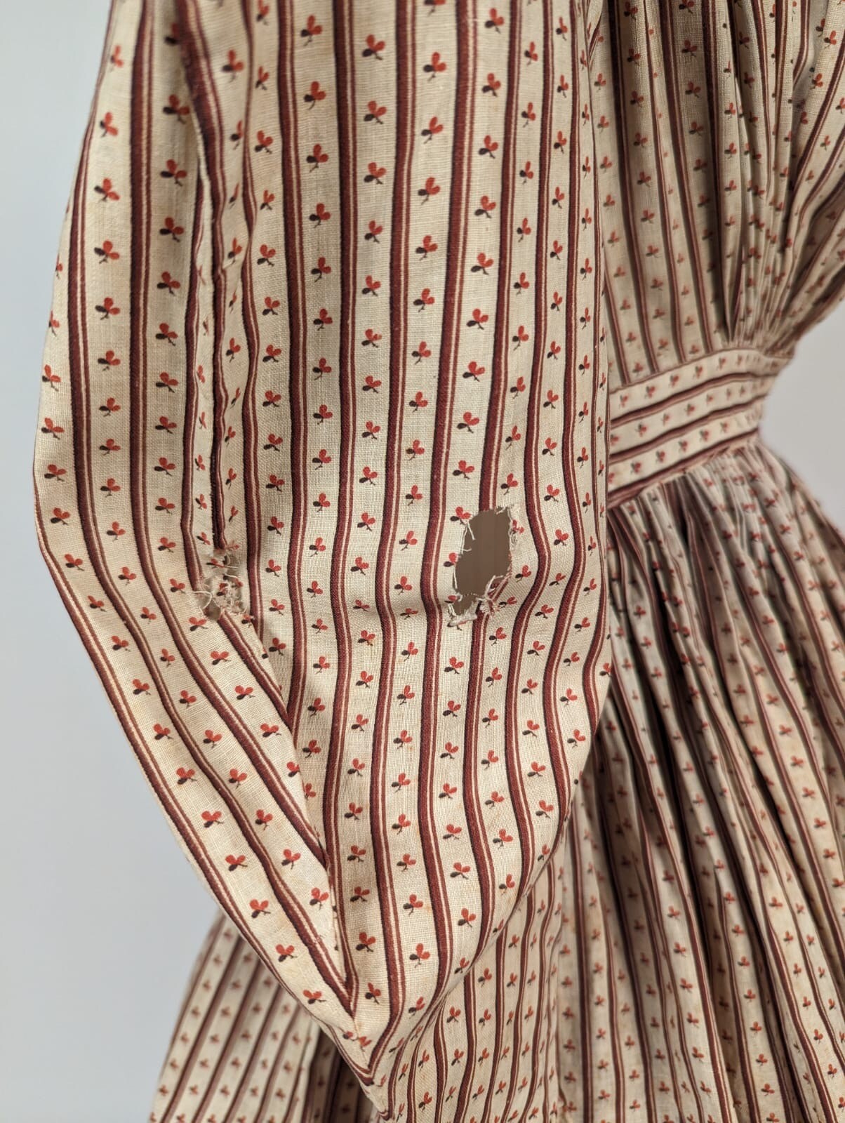 CIVIL WAR ERA 1860’S GIRL’S STRIPED CALICO COTTON DRESS W RUFFLES