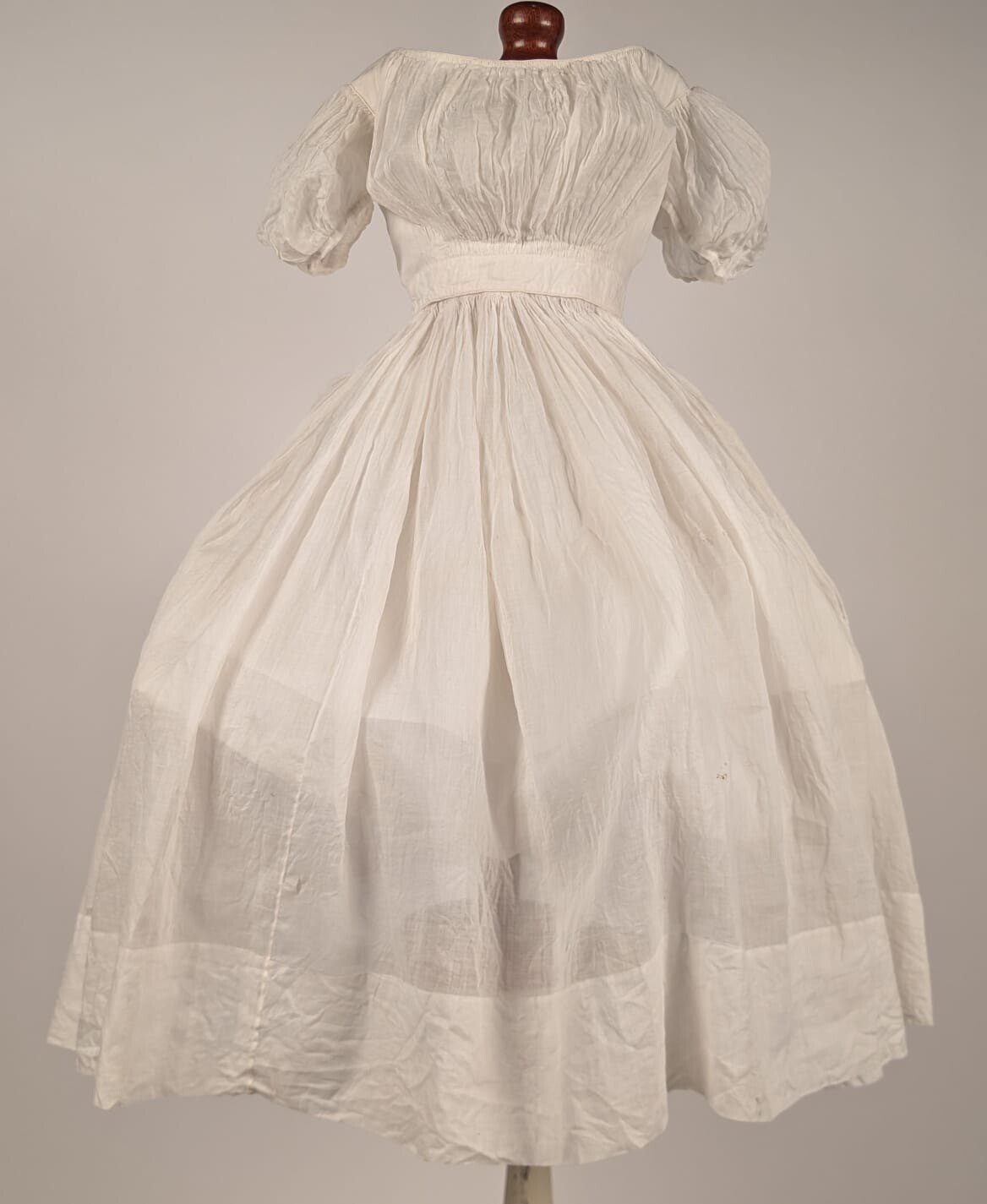 CIVIL WAR 1850’S GIRL’S WHITE BATISTE SUMMER DRESS W PUFF SLEEVES