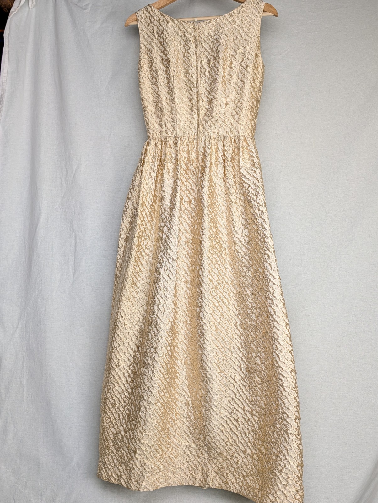 Gorgeous Vintage 1950s/1960s Gold Party Dress sz XS 24″ waist