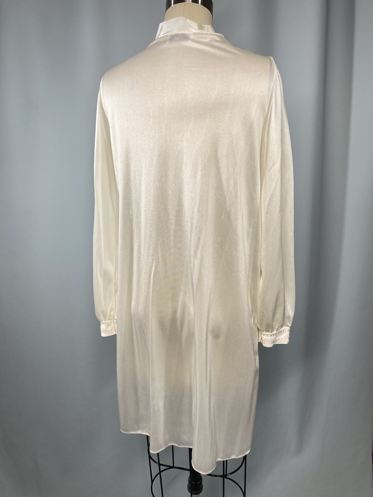 Vintage Nightgown SIZE SMALL white nylon short THE FASHION PLACE SEARS 70s 80s