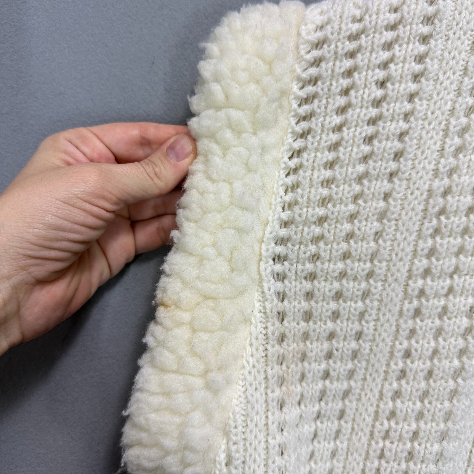 Vintage Cottagecore Faux Sherpa Trim Knit Cardigan Vest Womens M Ivory cream