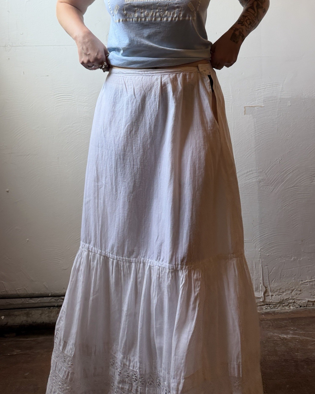 Antique Edwardian Cotton Lace Insert Tiered Skirt – M/L – 33” Waist