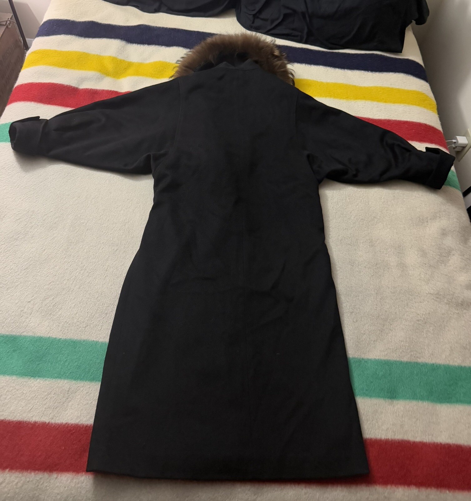 Vintage Gemini Black Full Length Wool Coat Jacket Finncoon Raccoon Fur Collar XL