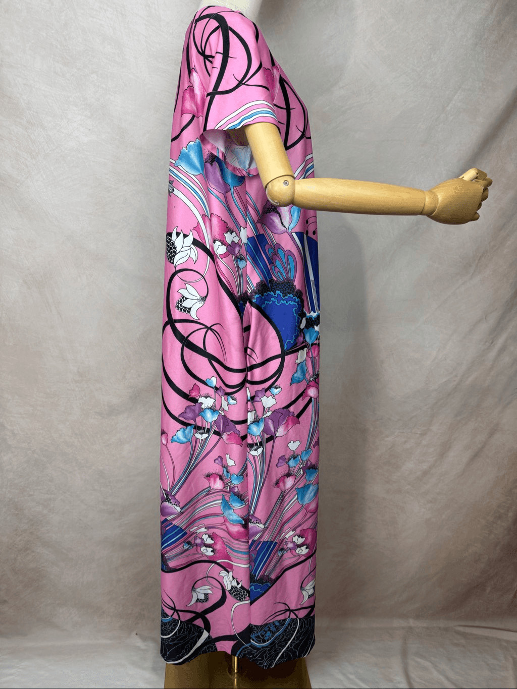 Vintage 90s does 70s Plus Size Caftan Groovy L XL Floral Psychedelic MCM READ