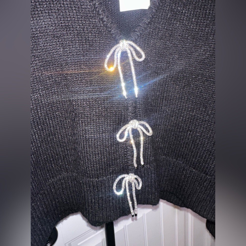 NWT Design History Size Large Black Sweater with Rhinestone Bling Bow Cardigan