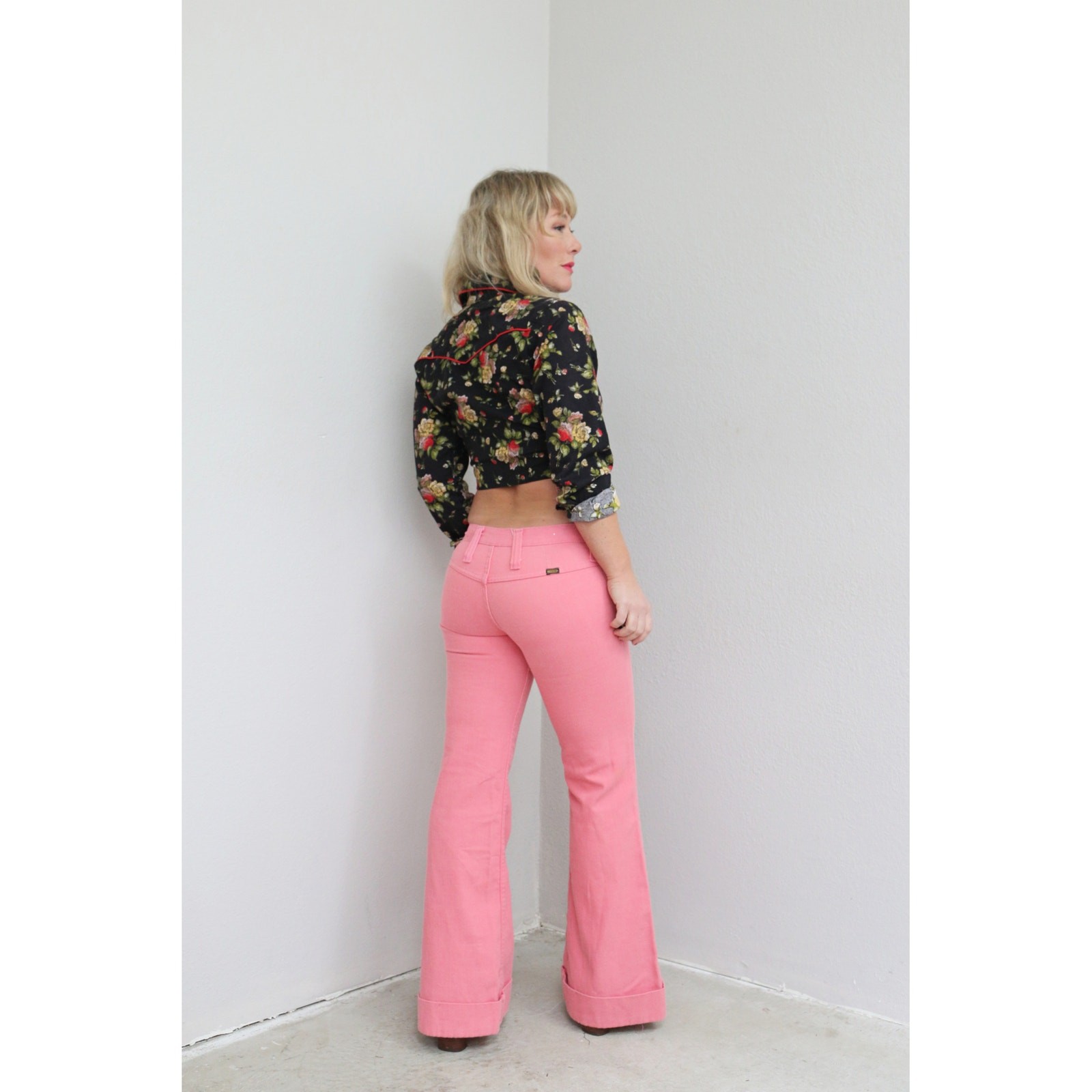 1970’s Vintage Maverick Salmon Pink Low Rise Bell Bottoms Pants ~ Women’s XXS XS