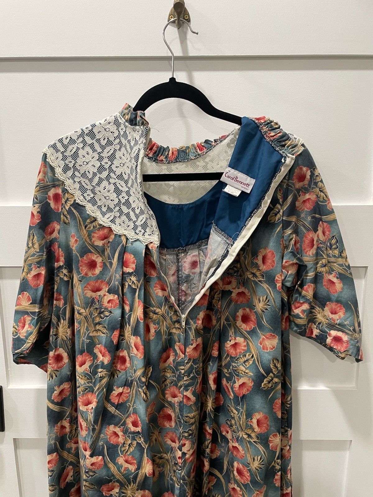Carol Bennett vintage mu’umu’u