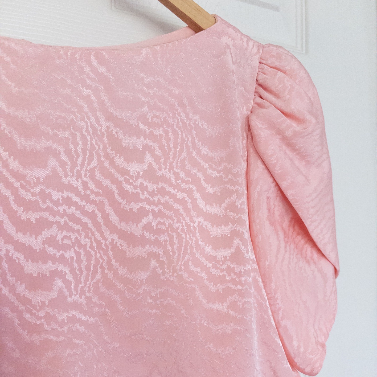 Lizzy & Johnny Dress Women 8 Pink Vintage Tiered Puff Sleeve Midi Dress