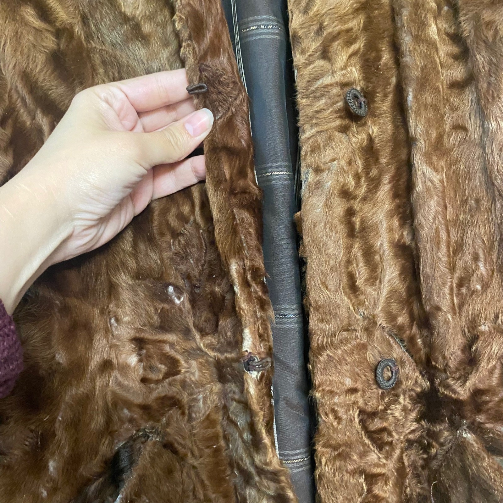 Vintage Mackenzie Furs Brown Mouton Fur Coat Jacket Milwaukee New York