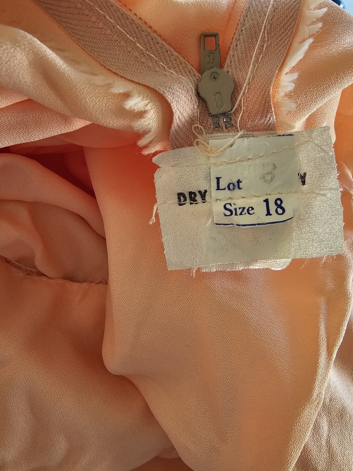 VTG 70s SHEER CHIFFON 2 PIECE PLEATED MAXI DRESS Peach Pink SZ 18 CAPE Grecian