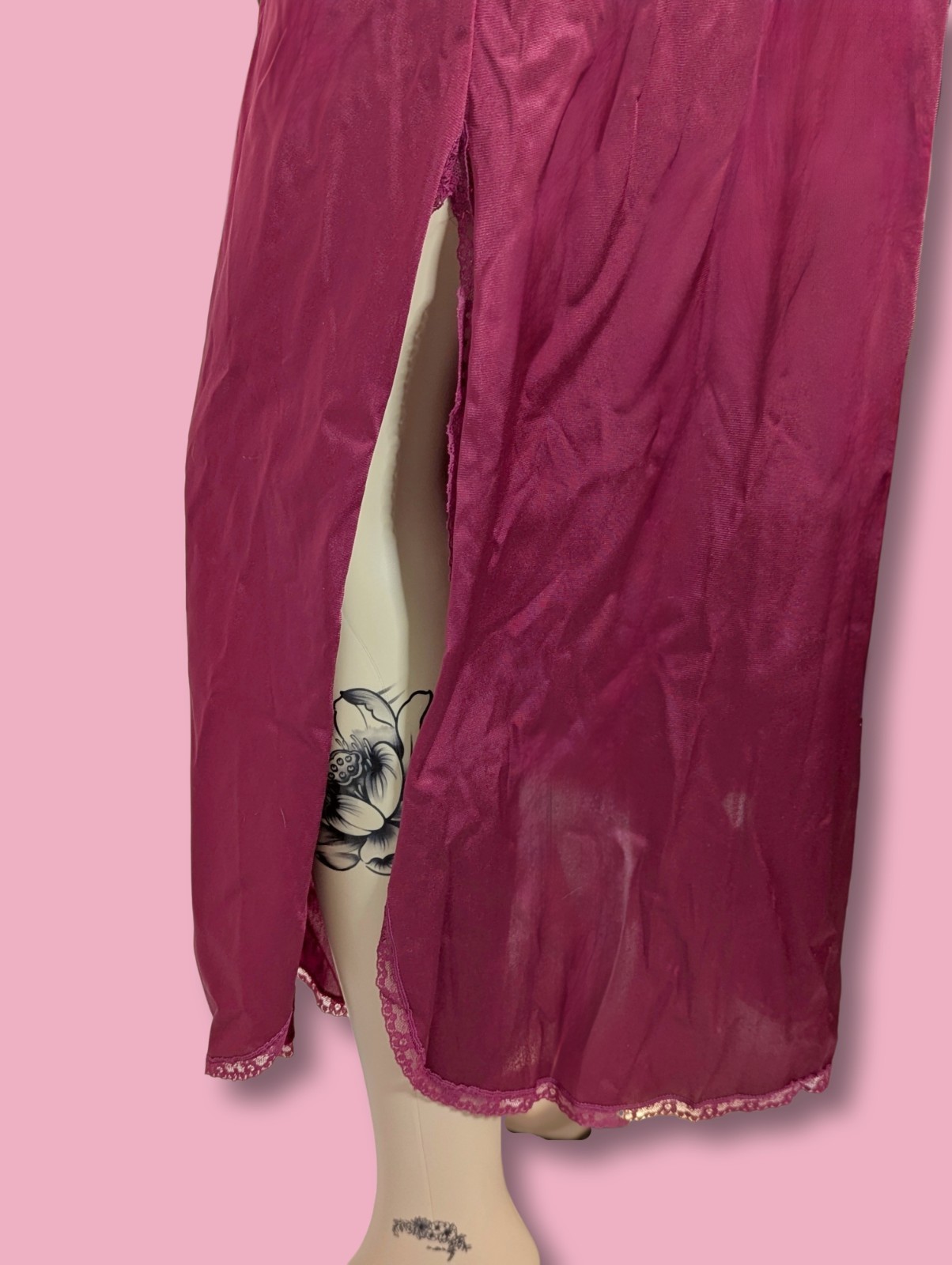 Vintage JCPenney Lingerie Valentine’s Day Satin and Lace Nightgown Size M