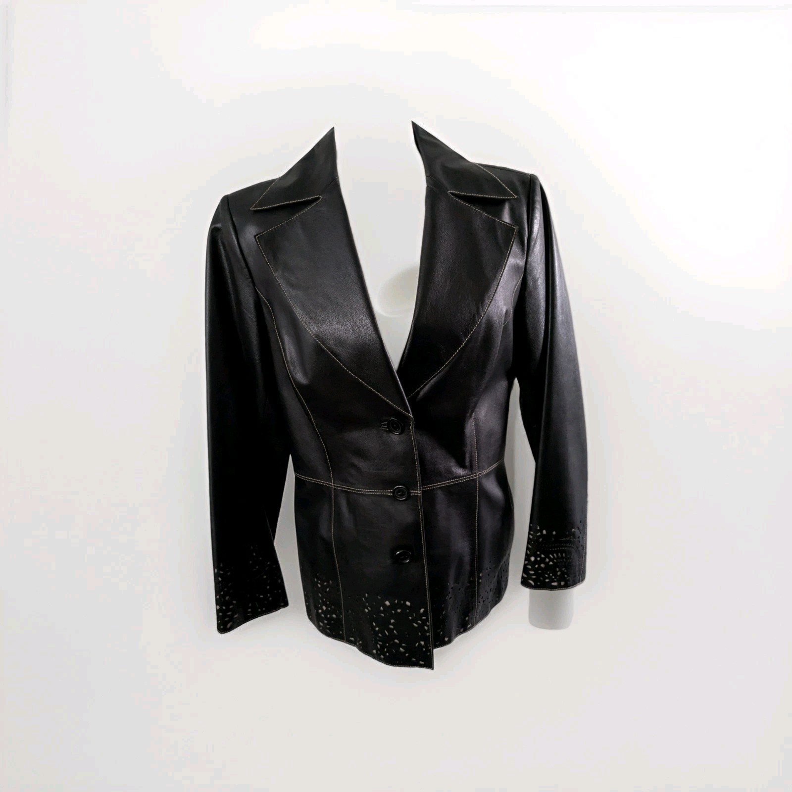 Classiques Entire Vintage Stamped Cut Black Leather Button Front Blazer SZ 12…