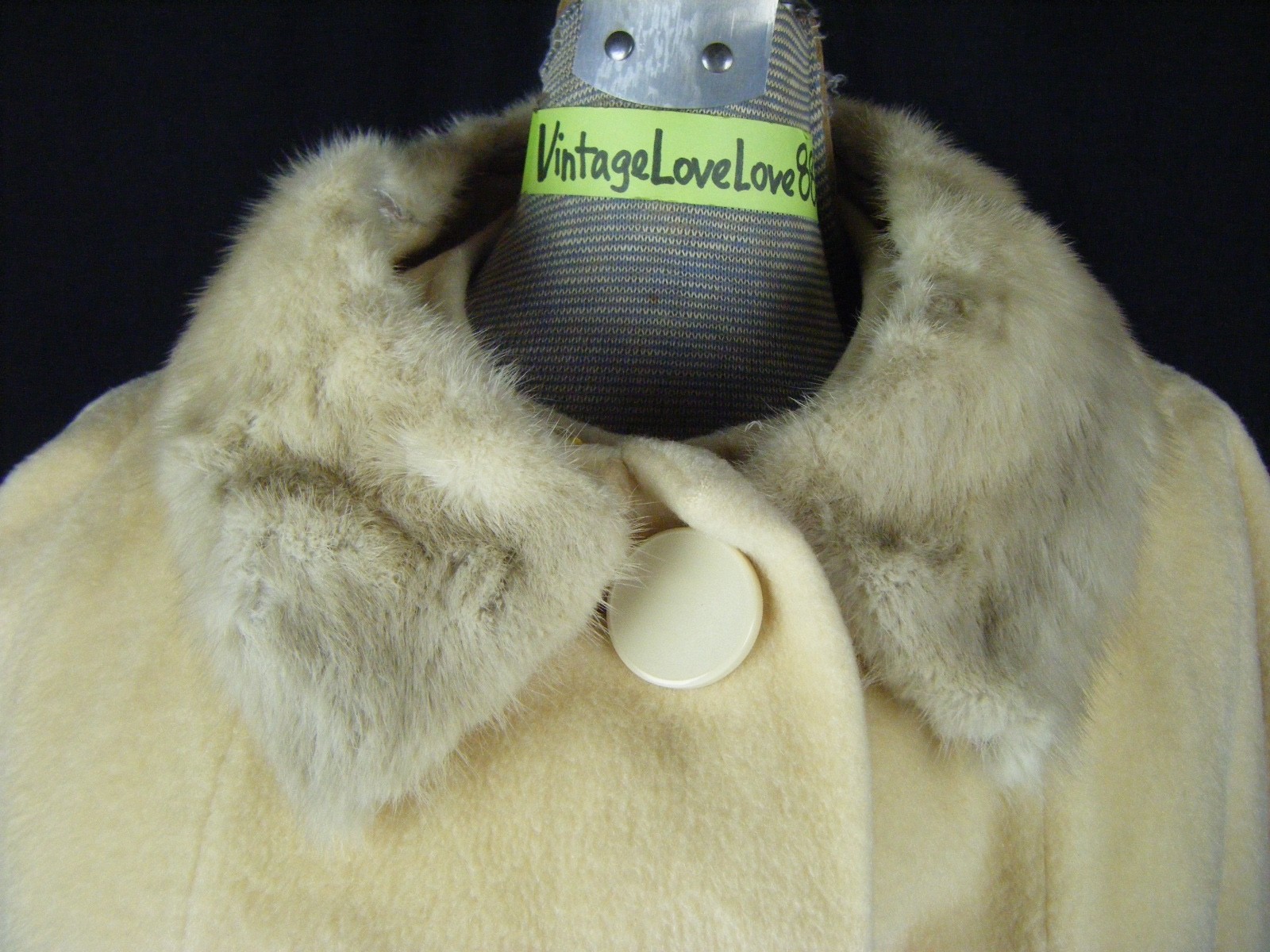 FORSTMANN Vtg 60-70s Ivory Cashmere Wool Coat w/Mink Collar-Bust 47/L