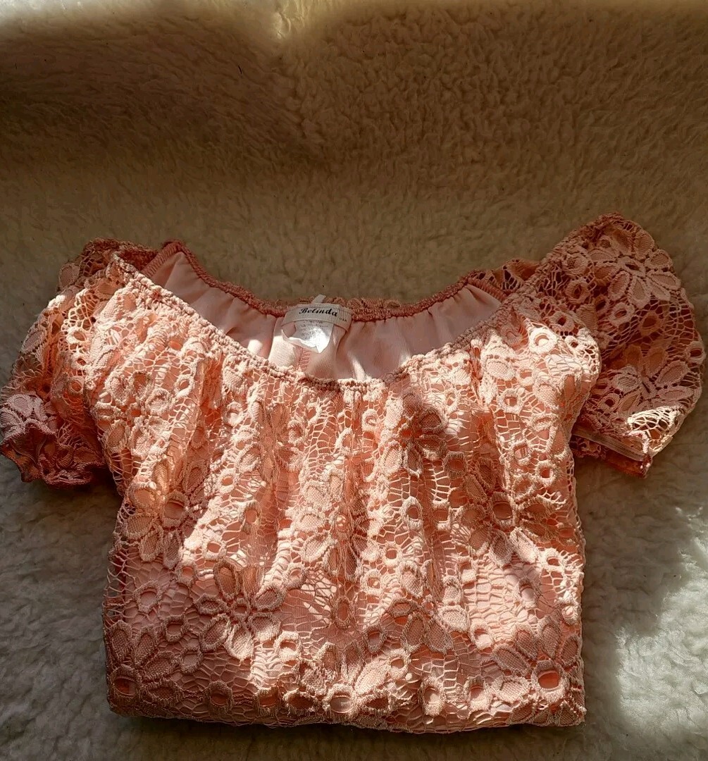 Women’s Off Shoulder Top Lace Peach Beachy Sz M Baby Doll Made USA Belinda 1970