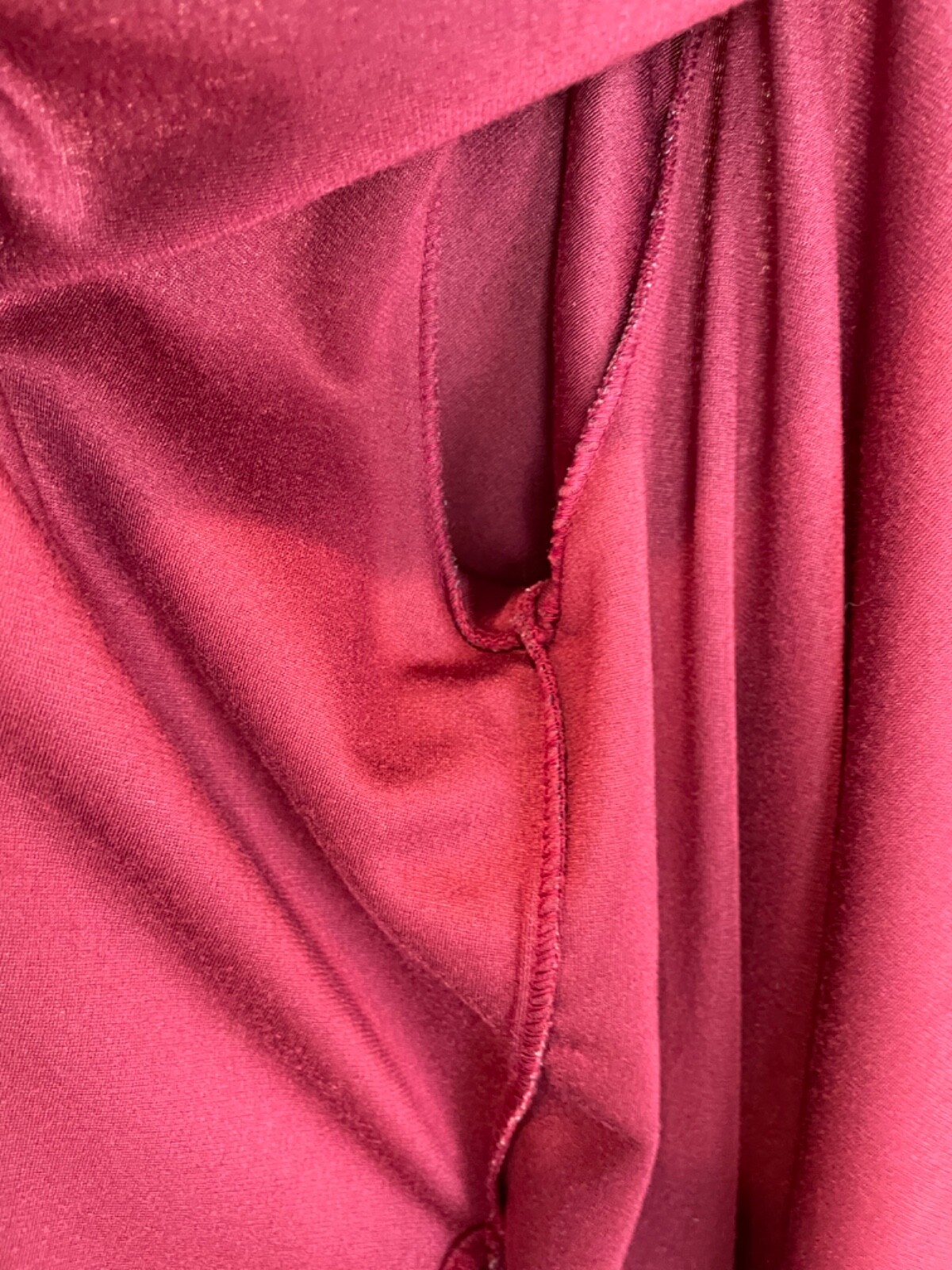 Vintage Jennifer Dale Long Fleece Belted Robe. Burgundy. Ladies 11.