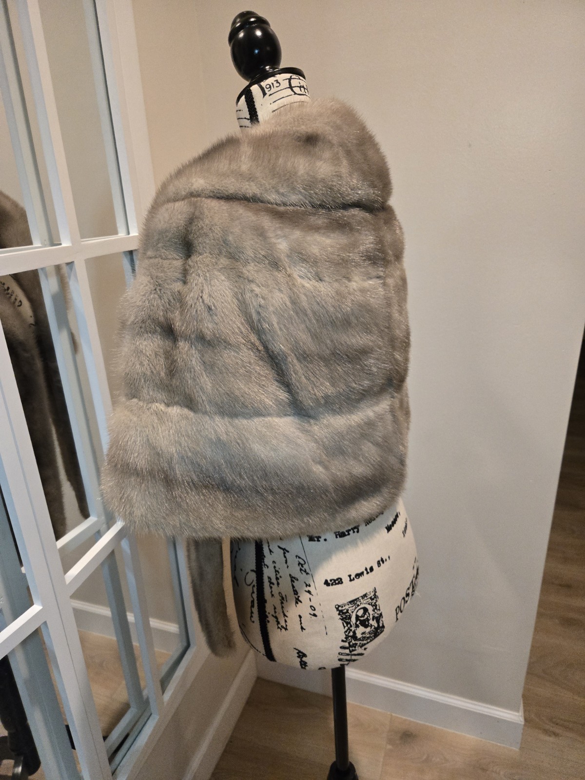 Luxury Vintage Furs Natural Blue Mink Stole Wrap Cape Bolero Wedding Bridal Fur