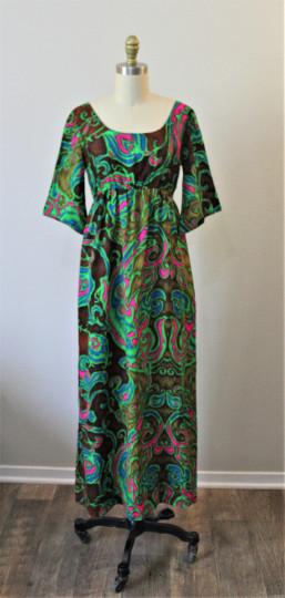 VTG 60s Neon Green Hawaiian kimono sleeve Hookano barkcloth dress tiki