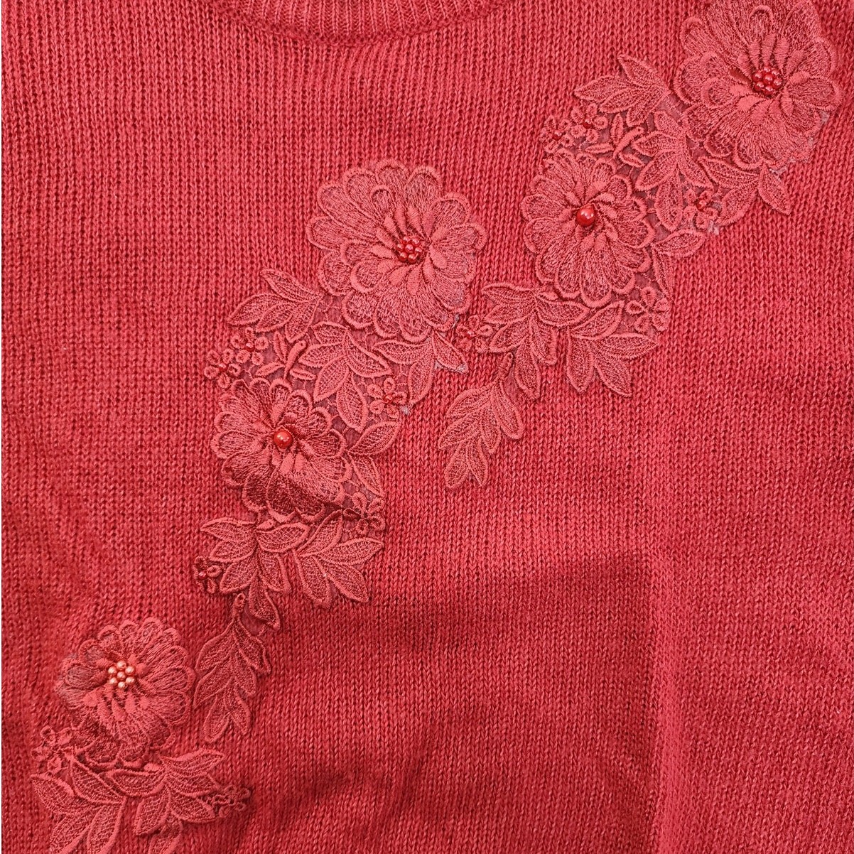 Vintage Beautifully Mine Sweater Womens M Red Crew Neck Pullover Pearls Beaded