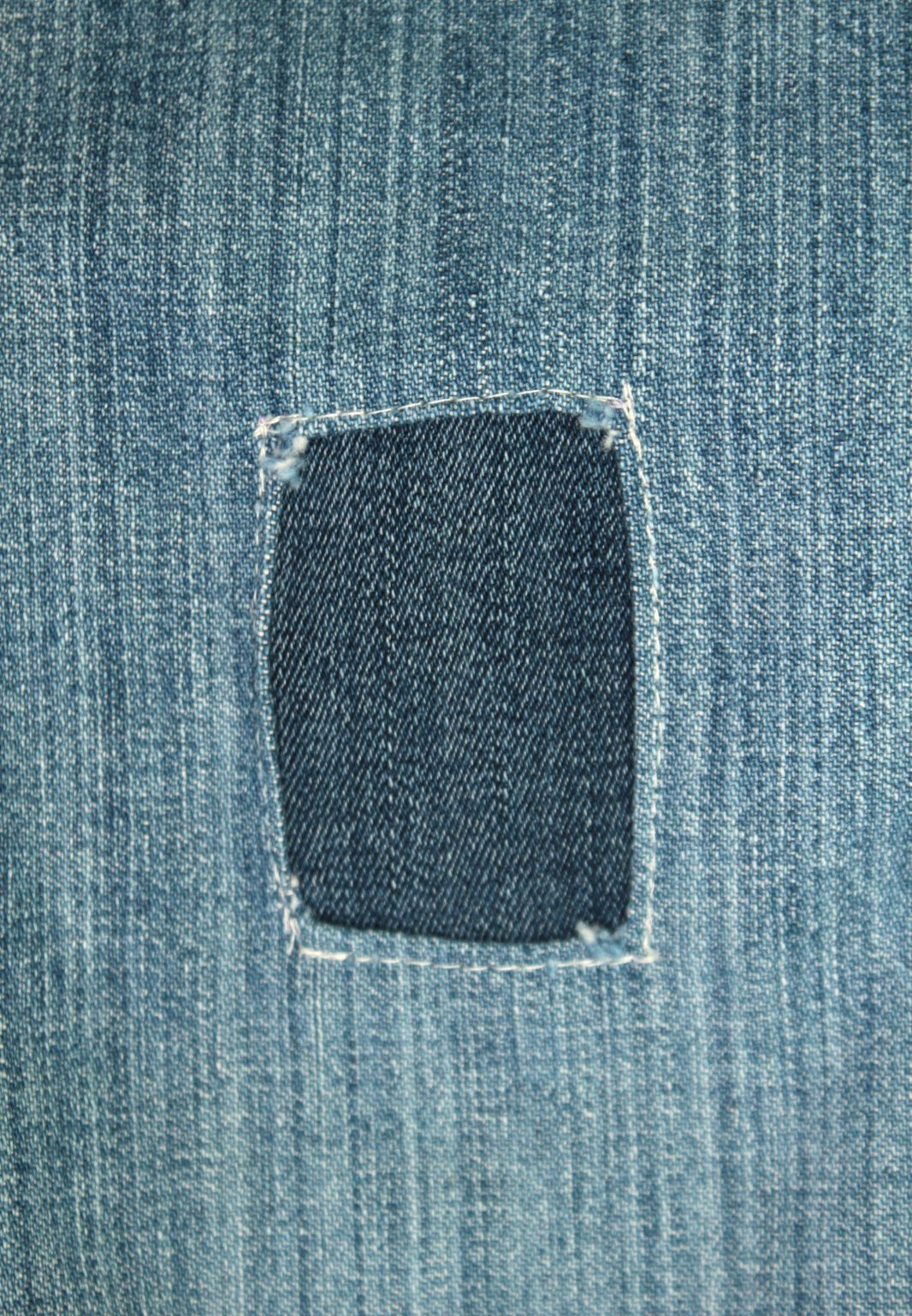 VTG Womens 70s Wrangler Denim Bell Bottom Jeans W/ Arrow Belt Loops Sz 33″ 1970s