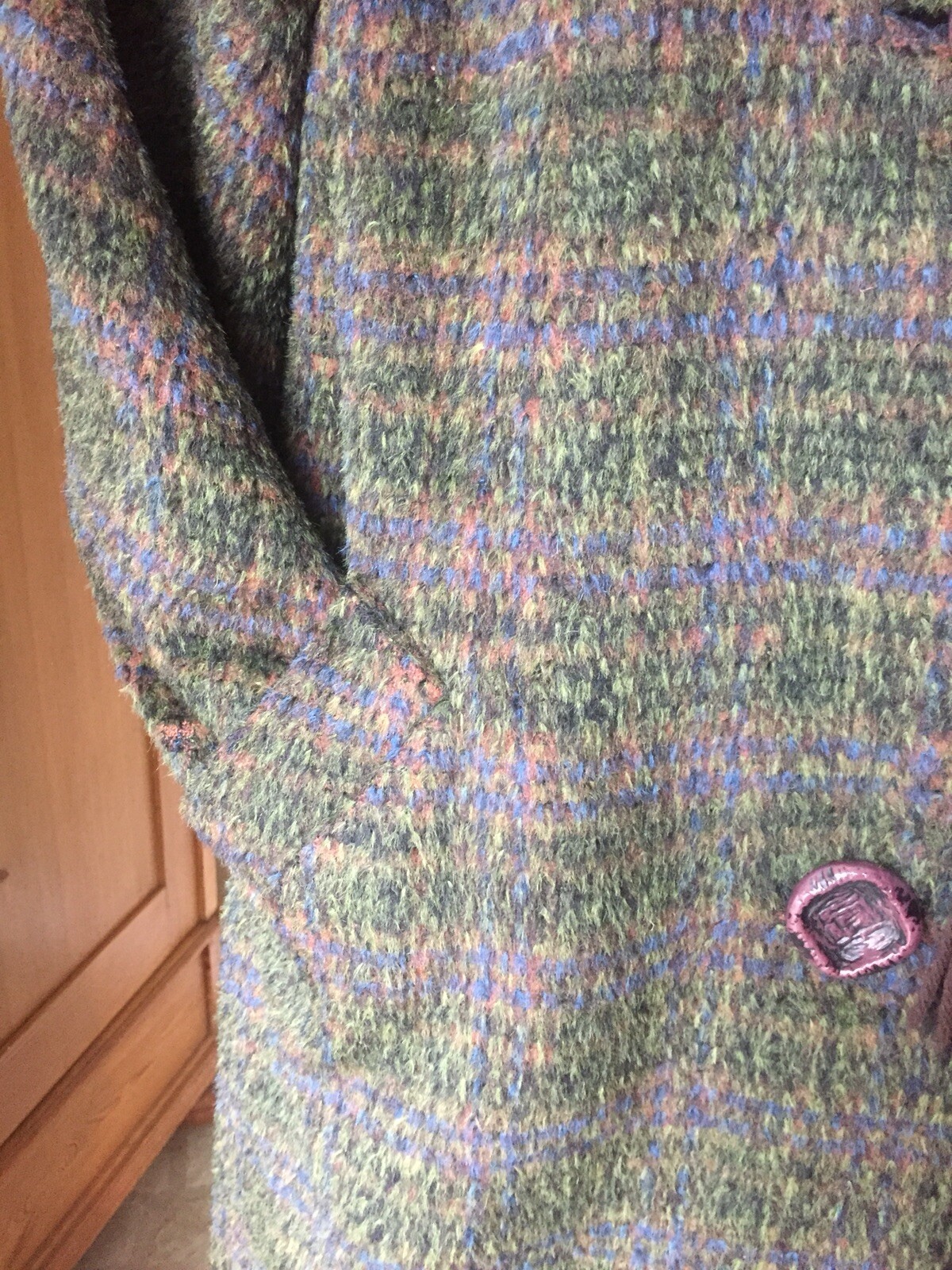 Stunning Vintage Shag Swing Coat w/ Fringe Trim Scarf Crude Buttons Bromleigh L